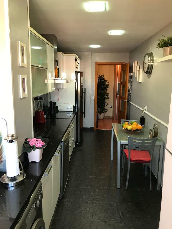 Апартаменти Apartamento Centro Rincon Playa Рінкон-де-ла-Вікторія Екстер'єр фото