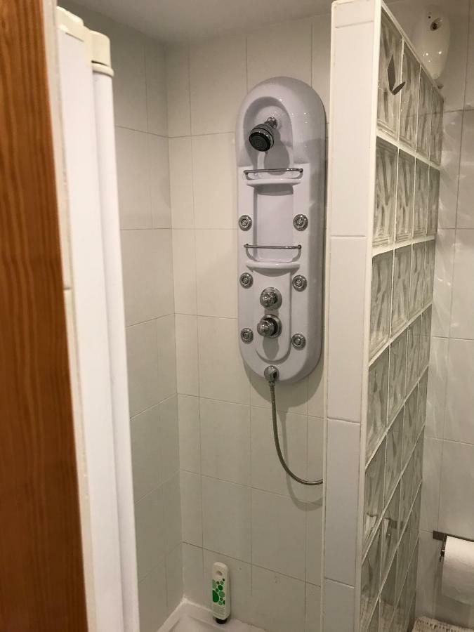 Апартаменти Apartamento Centro Rincon Playa Рінкон-де-ла-Вікторія Екстер'єр фото