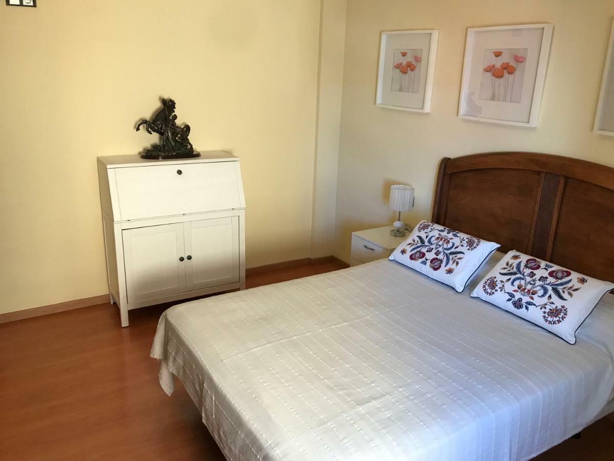 Апартаменти Apartamento Centro Rincon Playa Рінкон-де-ла-Вікторія Екстер'єр фото
